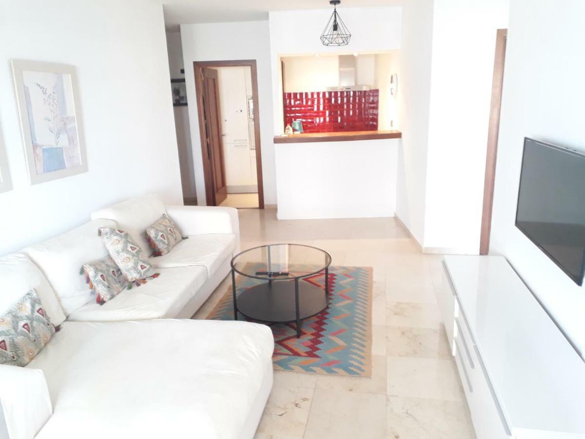Urbanizacion Puerto Paraiso Estepona Ngoại thất bức ảnh